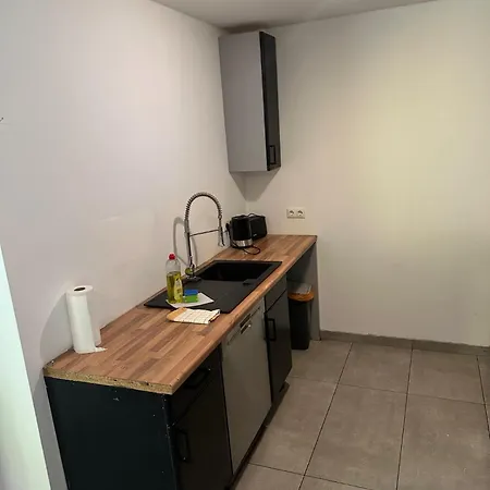 3 Mit Balkon Und Parkplatz Lägenhet Wörrstadt