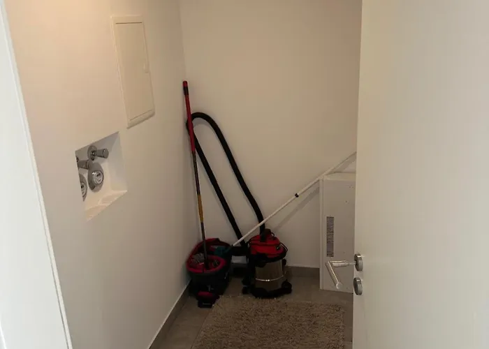 3 Mit Balkon Und Parkplatz Apartamento