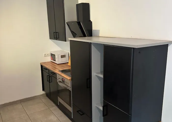 Apartamento 3 Mit Balkon Und Parkplatz